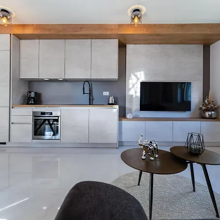 Diamond Two Bedroom 公寓