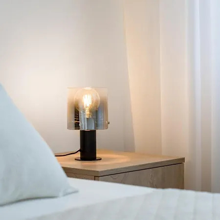 Diamond Two Bedroom דירה