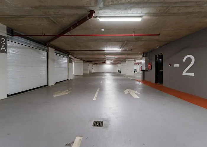 Diamond Two Bedroom Appartement *